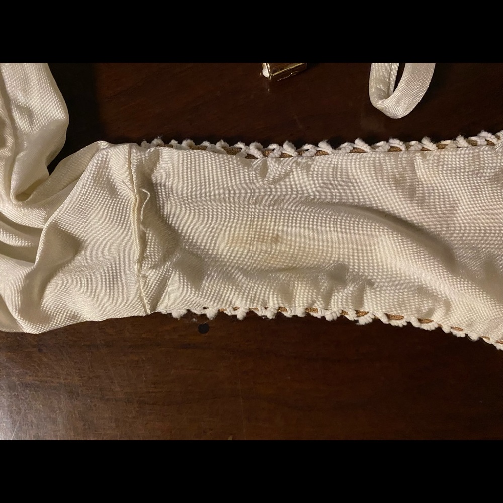 Beach Bunny bikini set~TOP XL & BOTTOMS XS - Picture 9 of 9